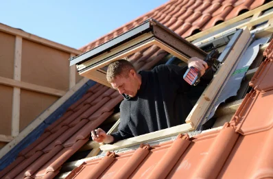 Pose de fenêtres de toit Velux à Manteyer